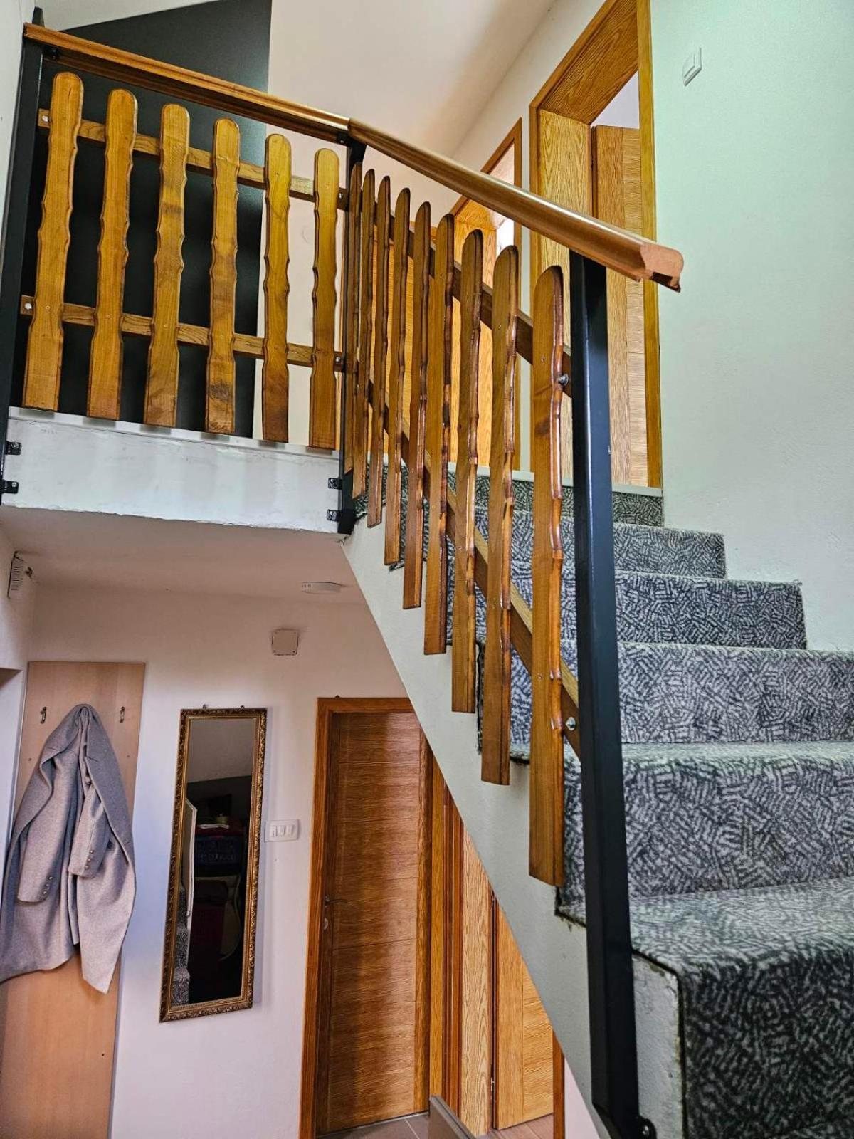 Ruza Vetrova Kušići